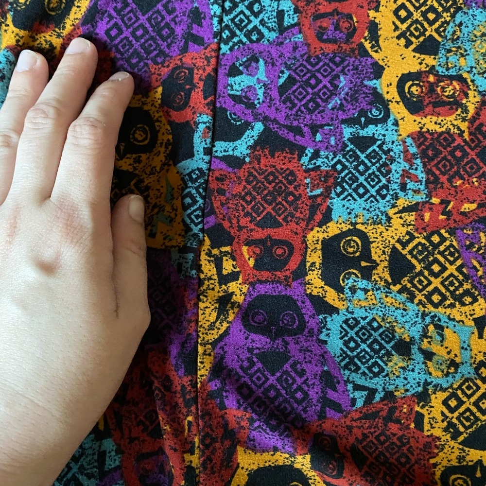 LulaRoe Perfect T - Picture 4 of 4